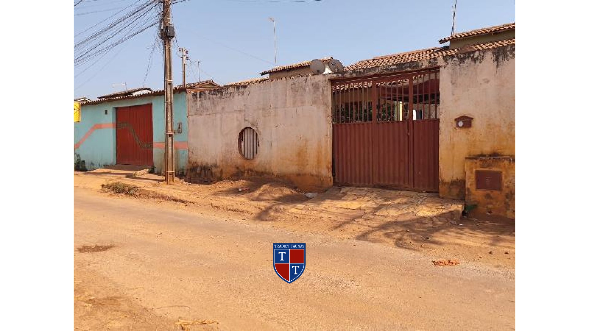 Foto 1 de CASA em OURO VERDE - Imóvel Retomado Caixa