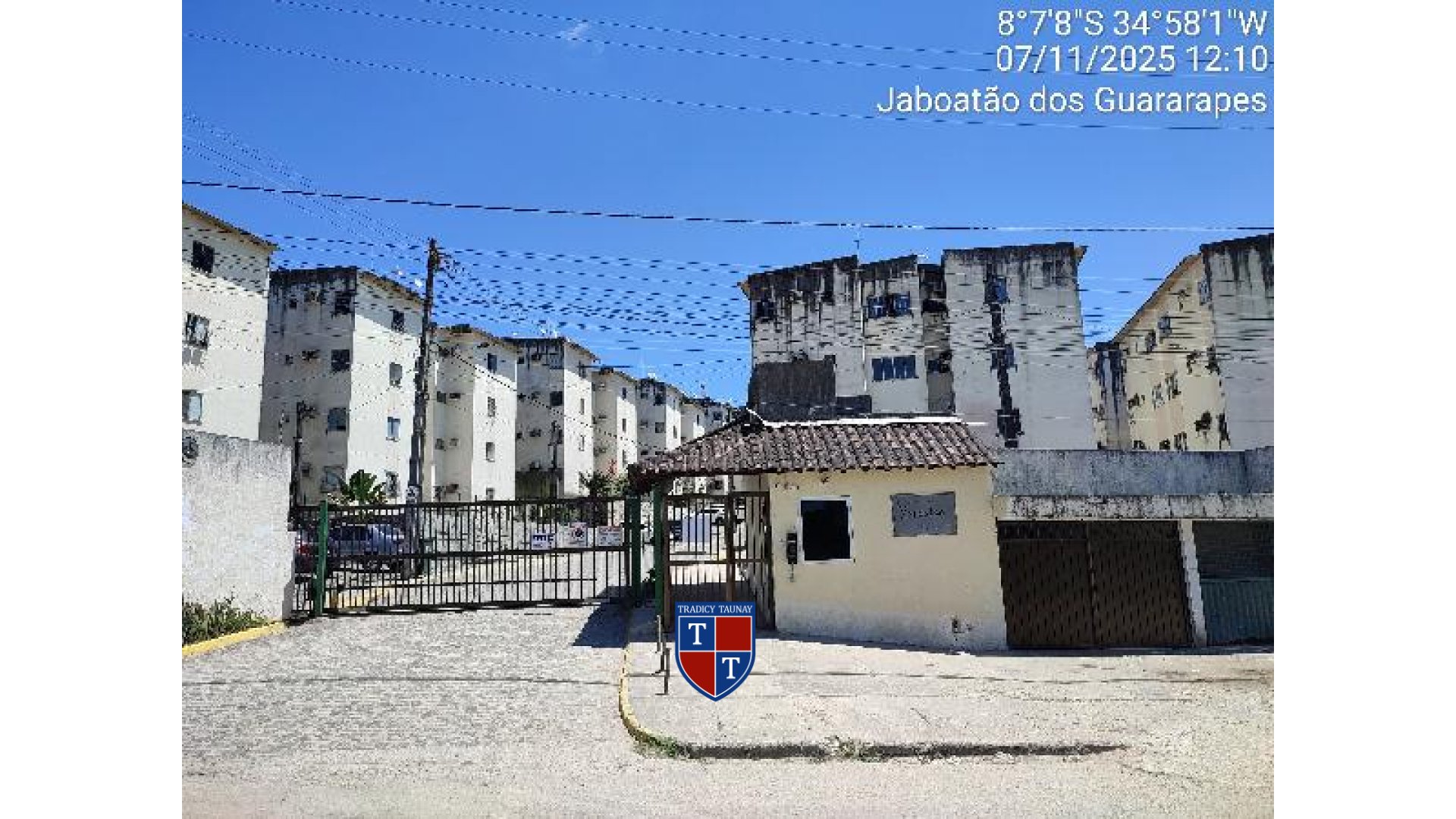 APARTAMENTO em DOIS CARNEIROS