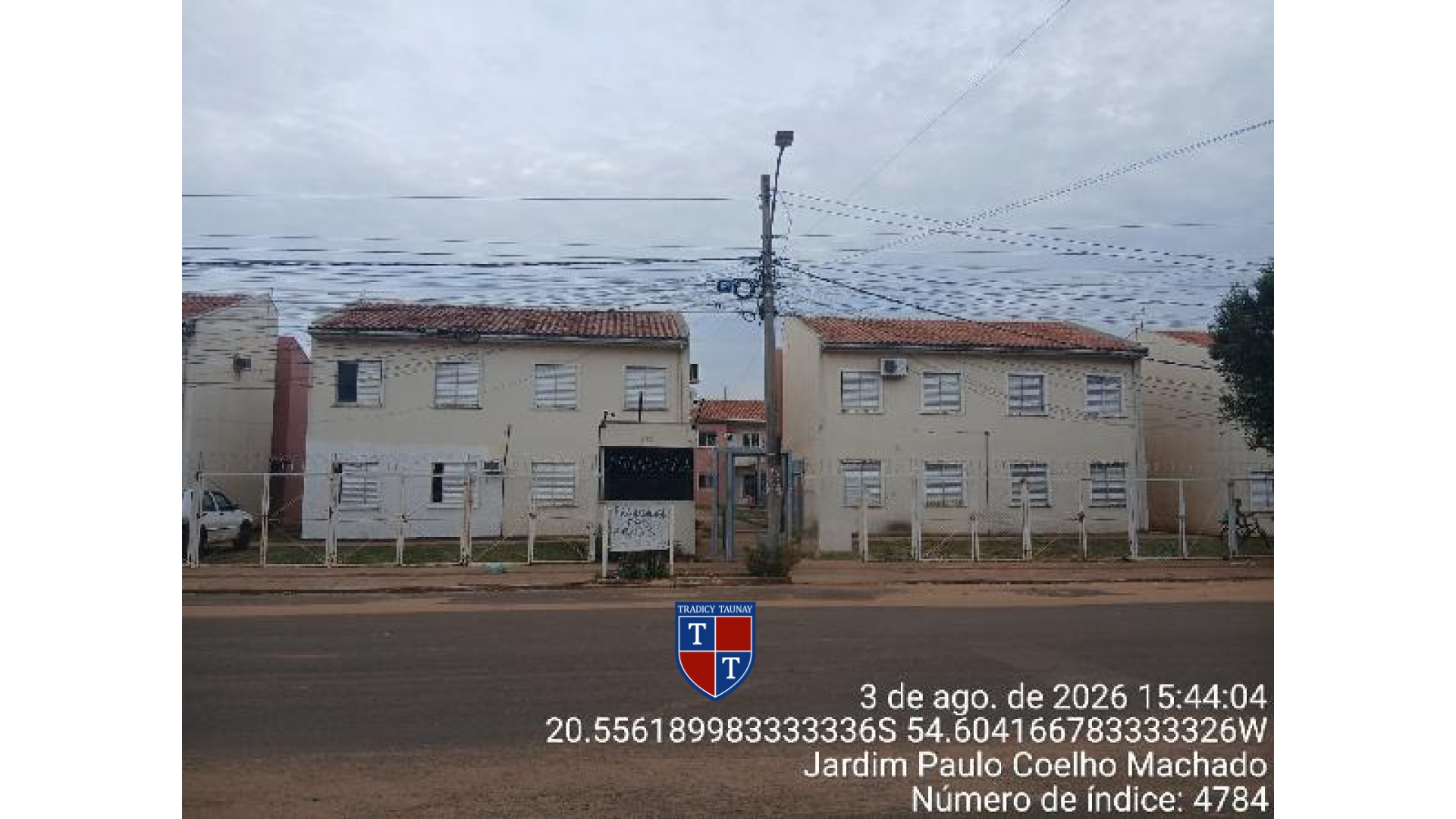 APARTAMENTO em VARANDAS DO CAMPO