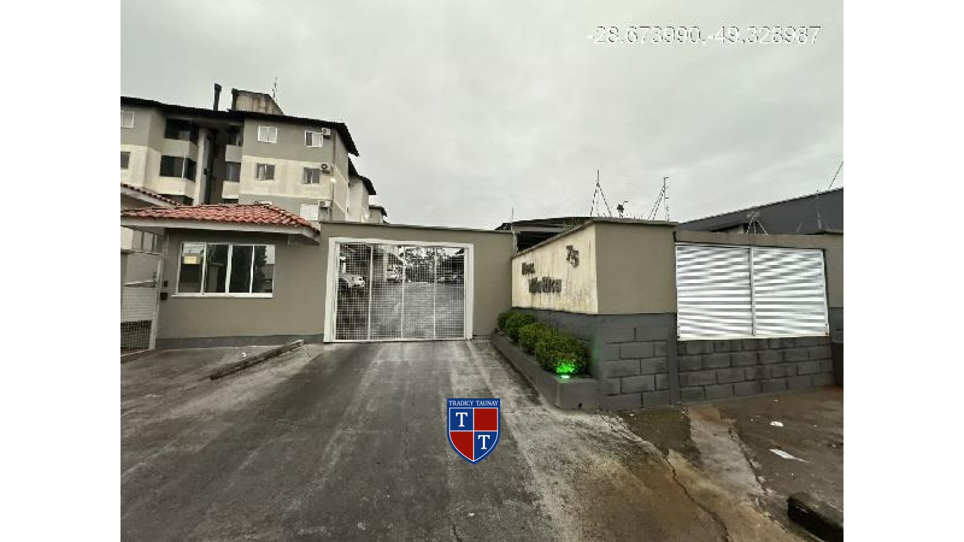 APARTAMENTO em VILA RICA