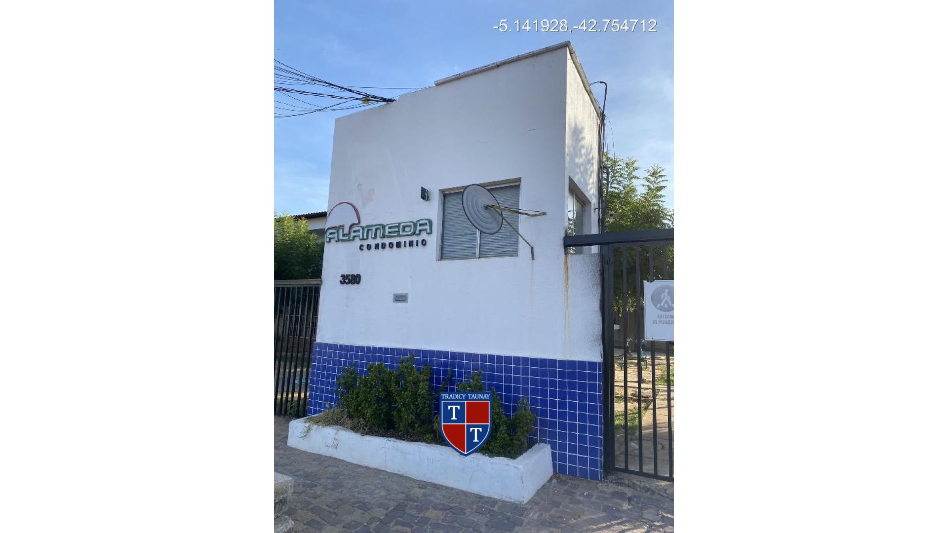 APARTAMENTO em SANTO ANTONIO