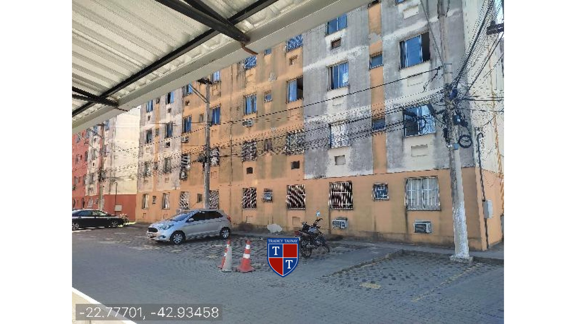 APARTAMENTO em MARAMBAIA (MANILHA)