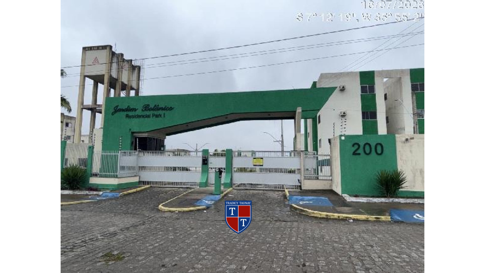 APARTAMENTO em UNIVERSITARIO