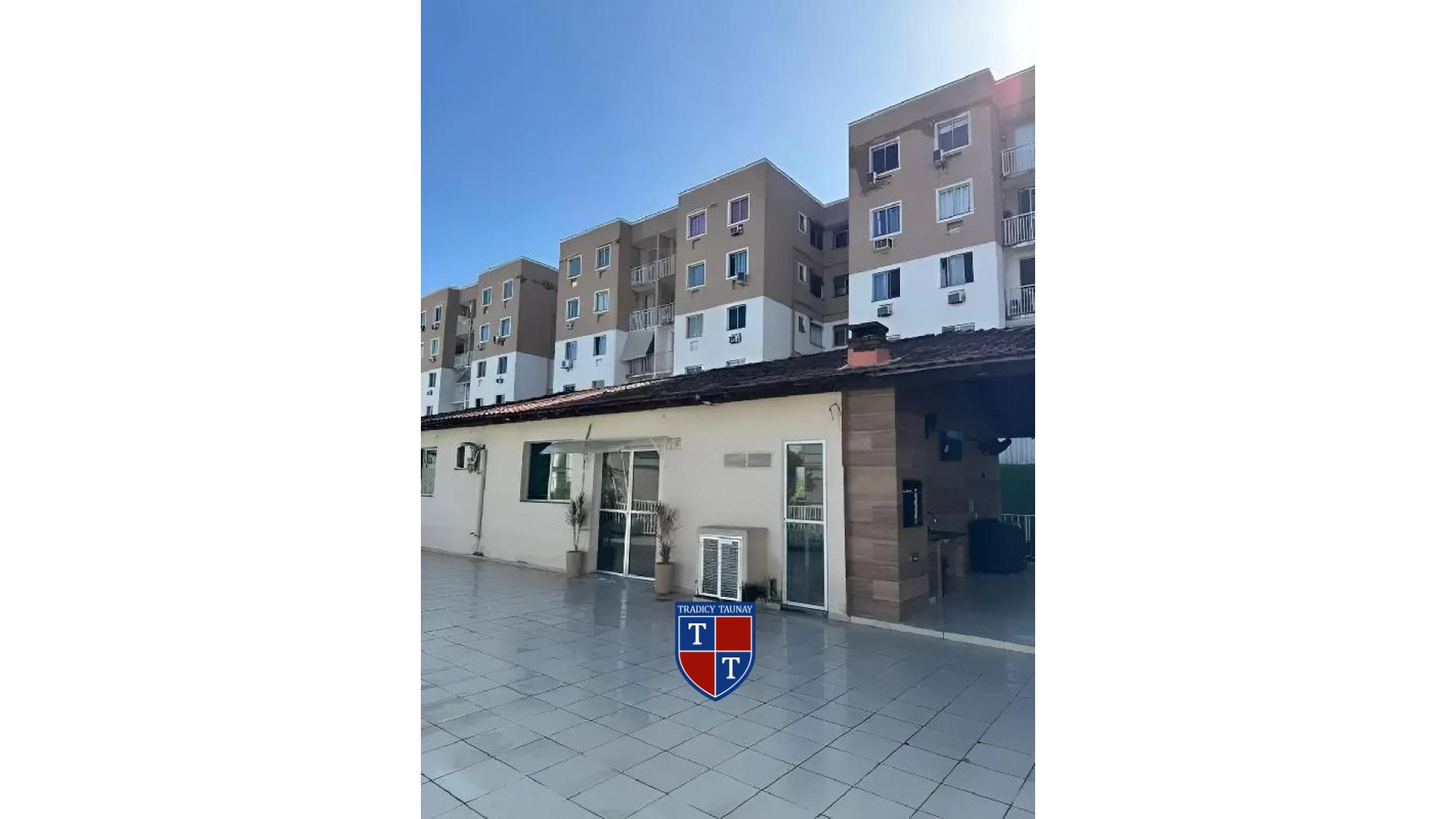 APARTAMENTO em PAVUNA