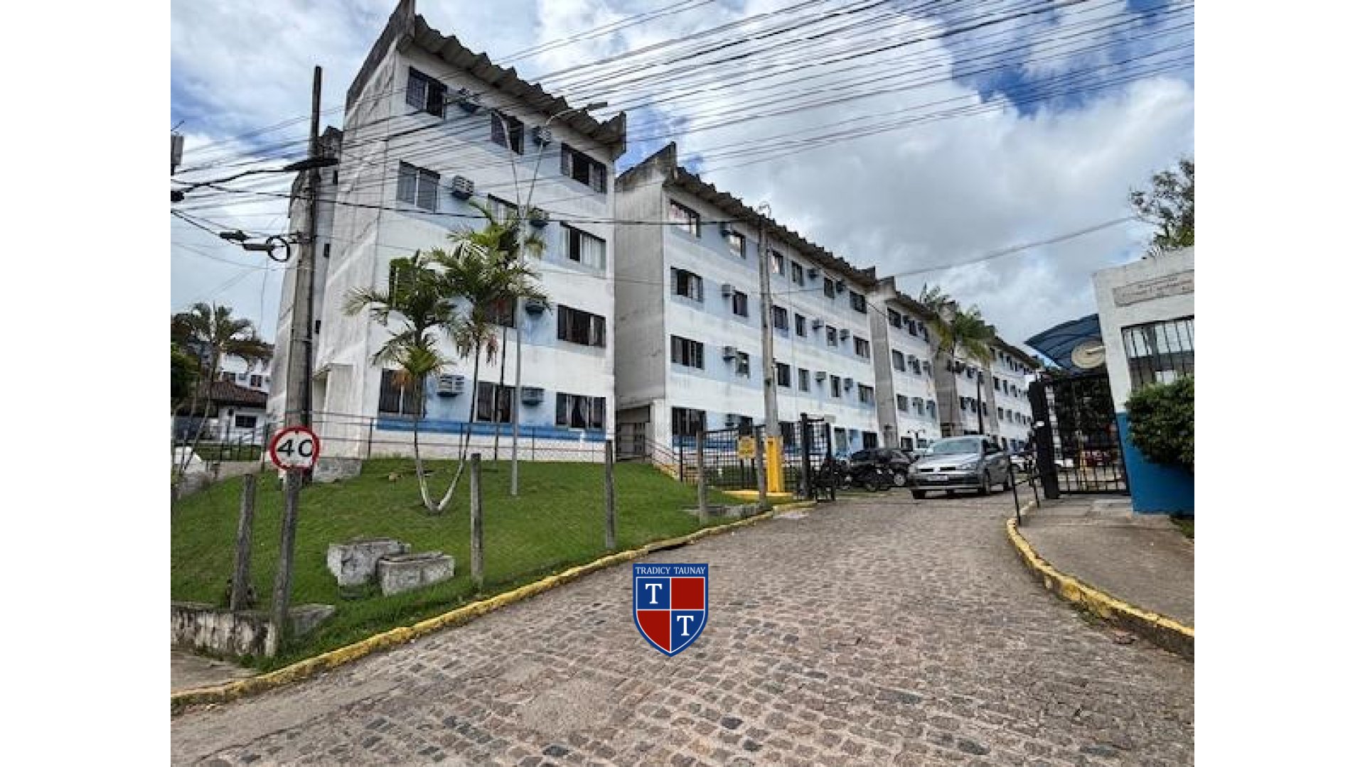 APARTAMENTO em PARQUE CAPIBARIBE