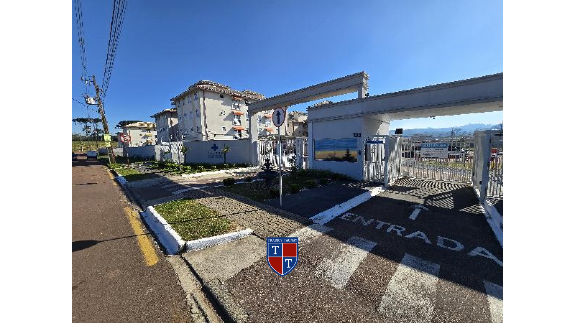 APARTAMENTO em COSTEIRA