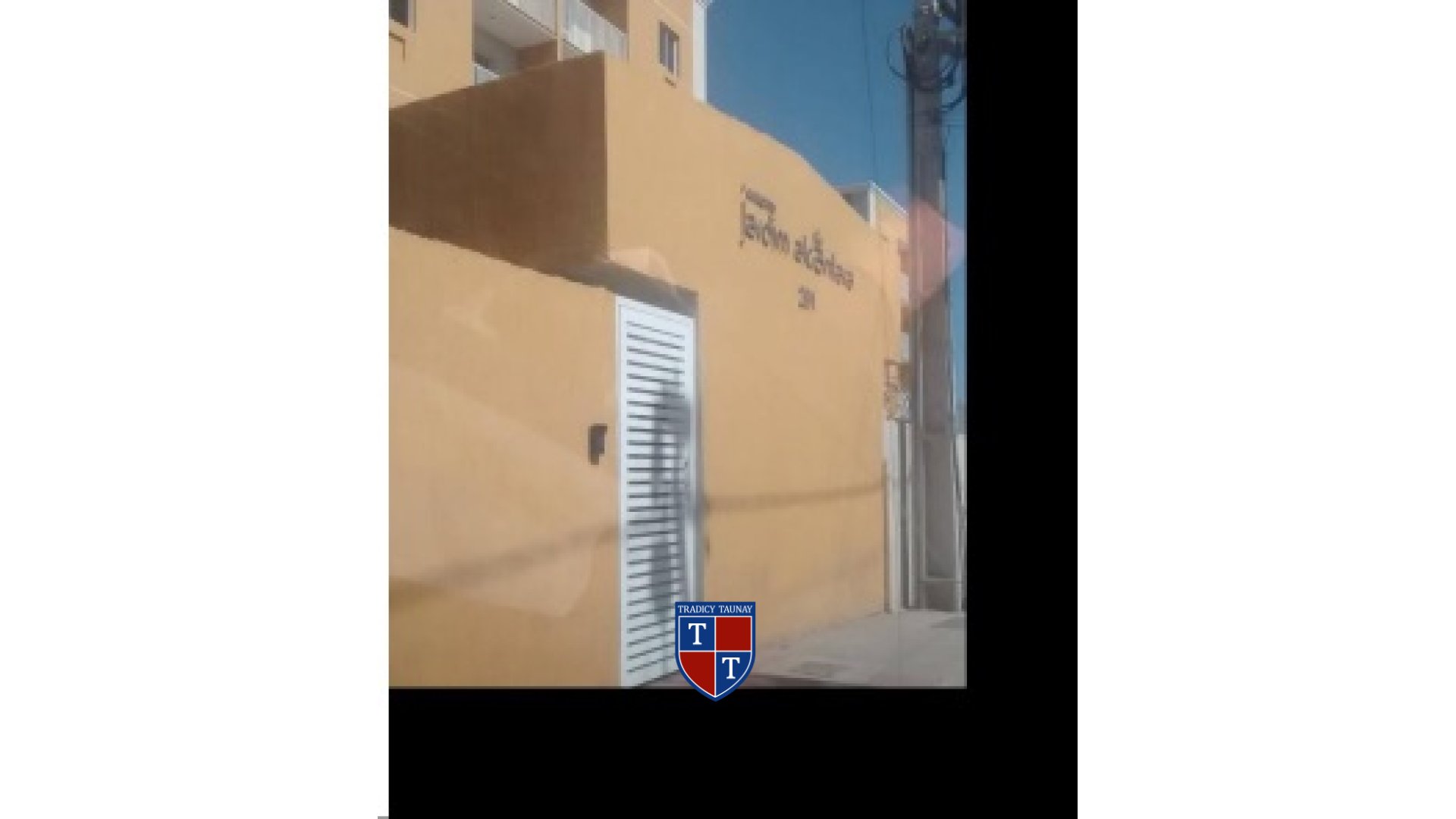 APARTAMENTO em SANTA LUZIA