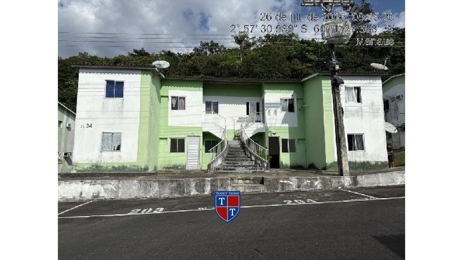 APARTAMENTO em LAGO AZUL