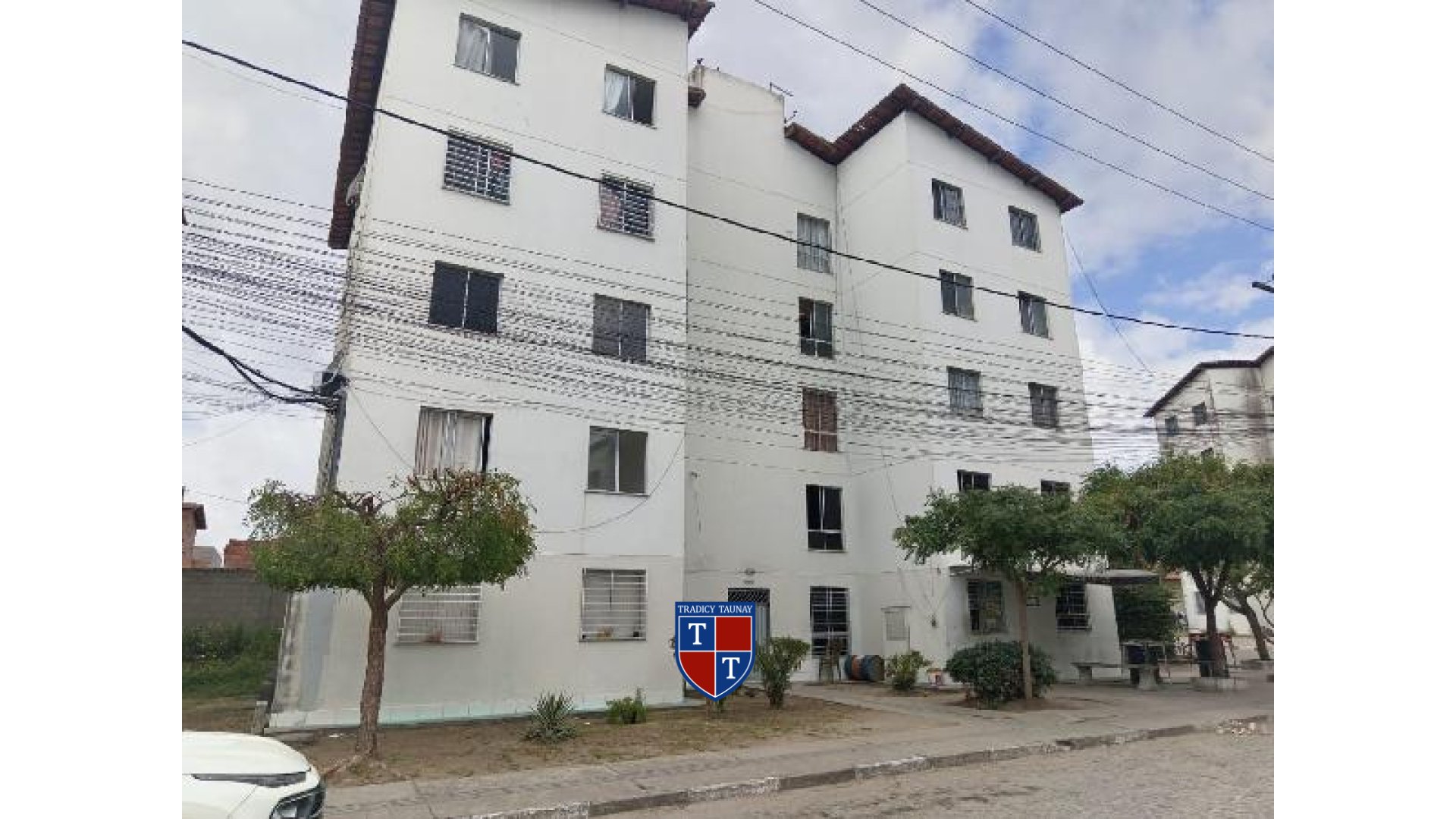 APARTAMENTO em TOMBA