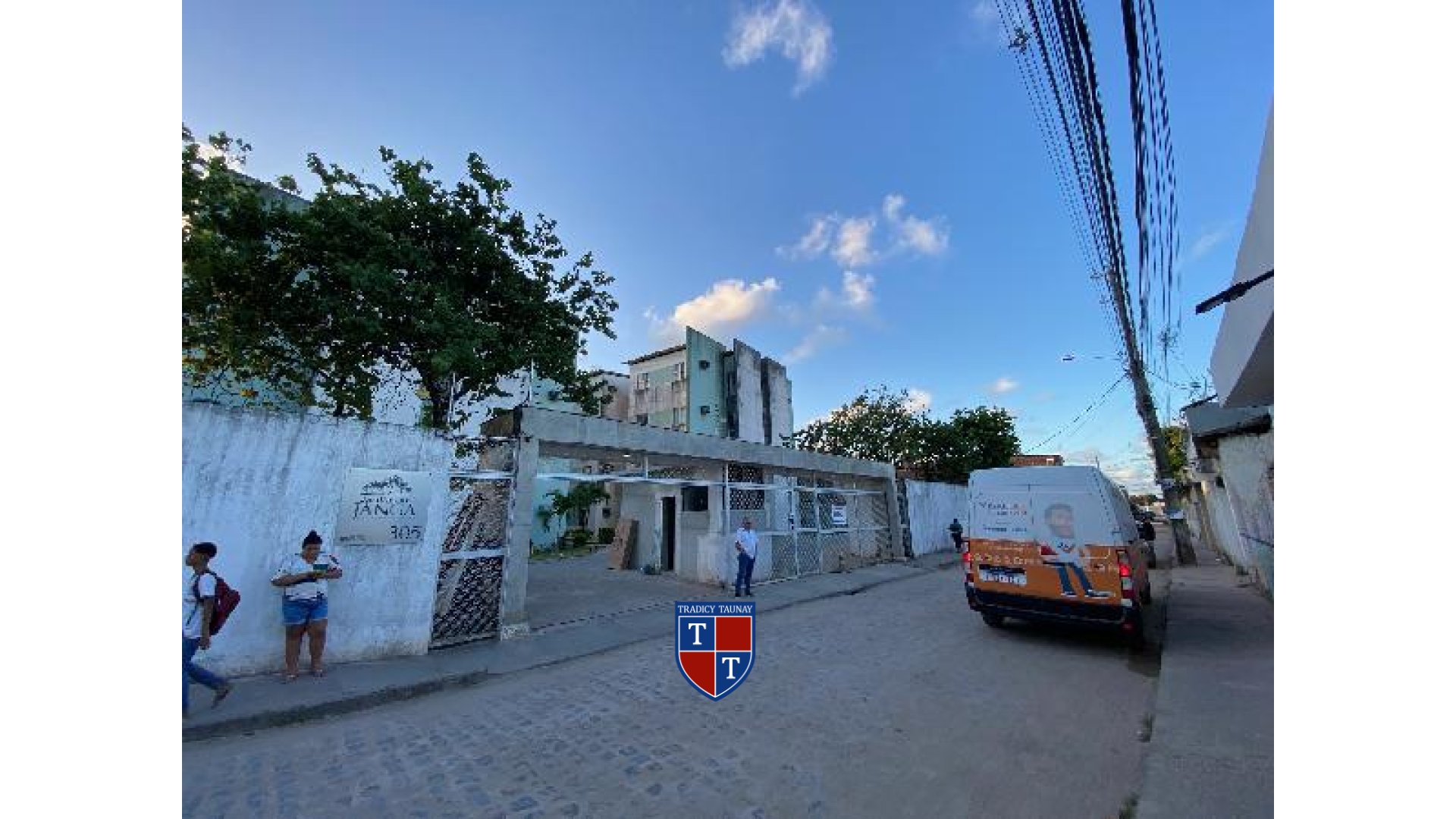 APARTAMENTO em PAU AMARELO