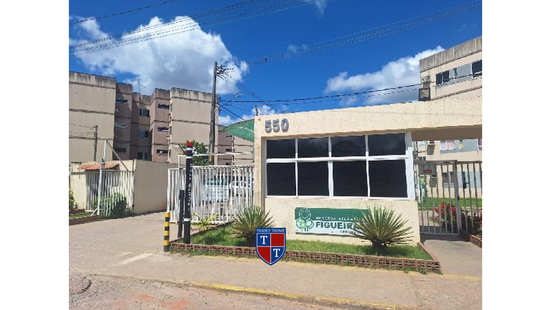 APARTAMENTO em PIXETE