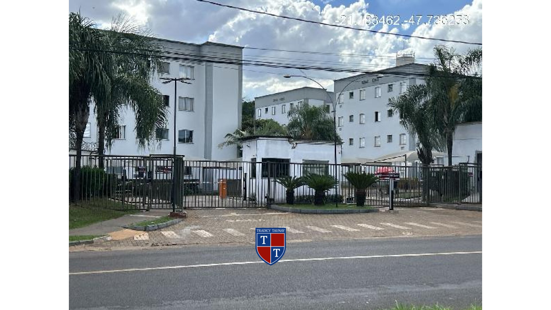 APARTAMENTO em CONJUNTO HABITACIONAL JARDIM DAS PALMEIR