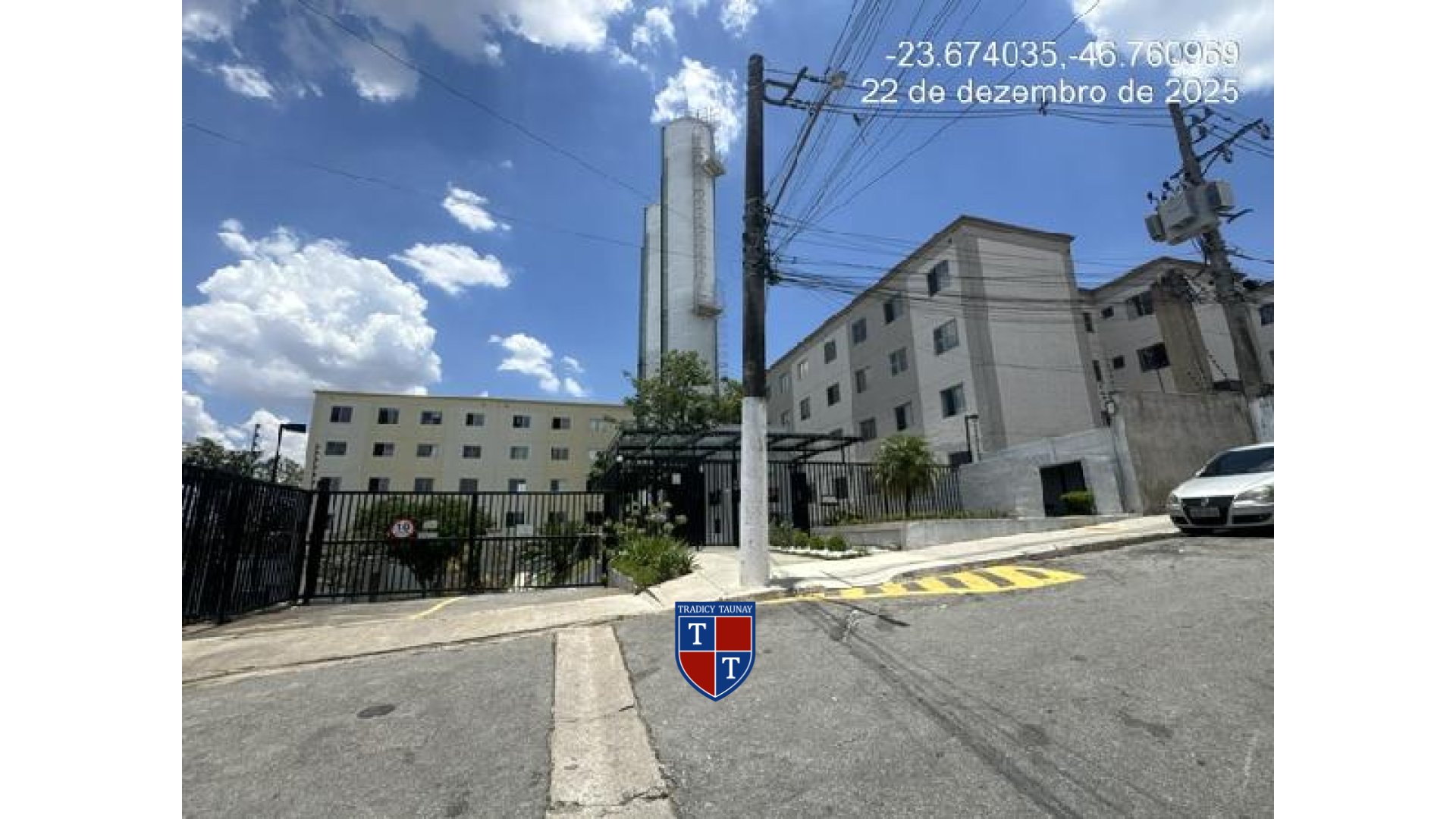 APARTAMENTO em VILA DAMACENO
