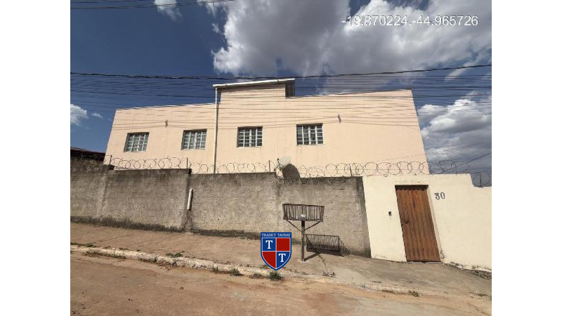 Foto 1 de APARTAMENTO em SANTO ANTONIO, NOVA SERRANA/MG - Imóvel Retomado CAIXA Ref 8555533981312