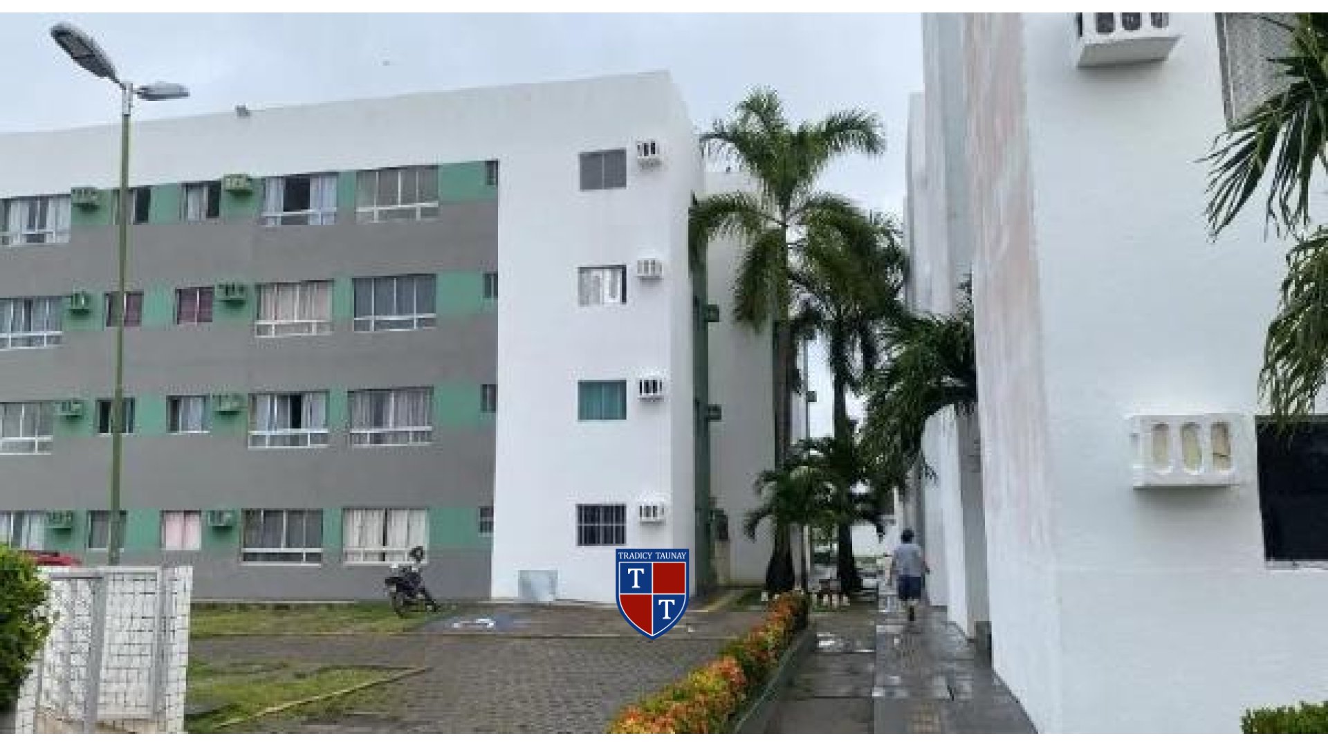 APARTAMENTO em PAU AMARELO