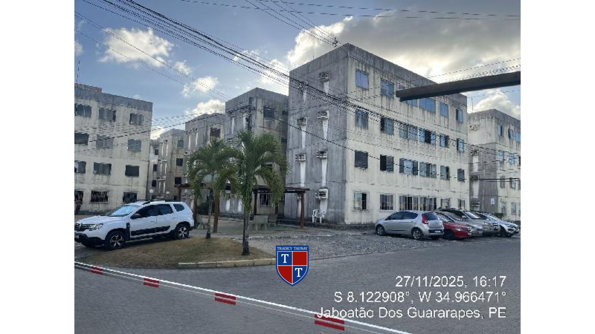 APARTAMENTO em ZUMBI DO PACHECO
