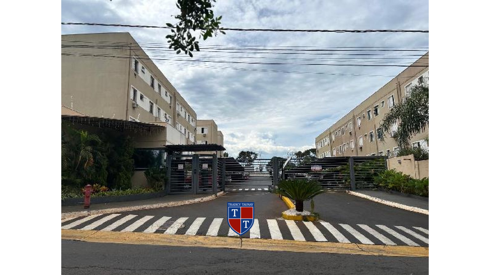 APARTAMENTO em JARDIM HEITOR RIGON