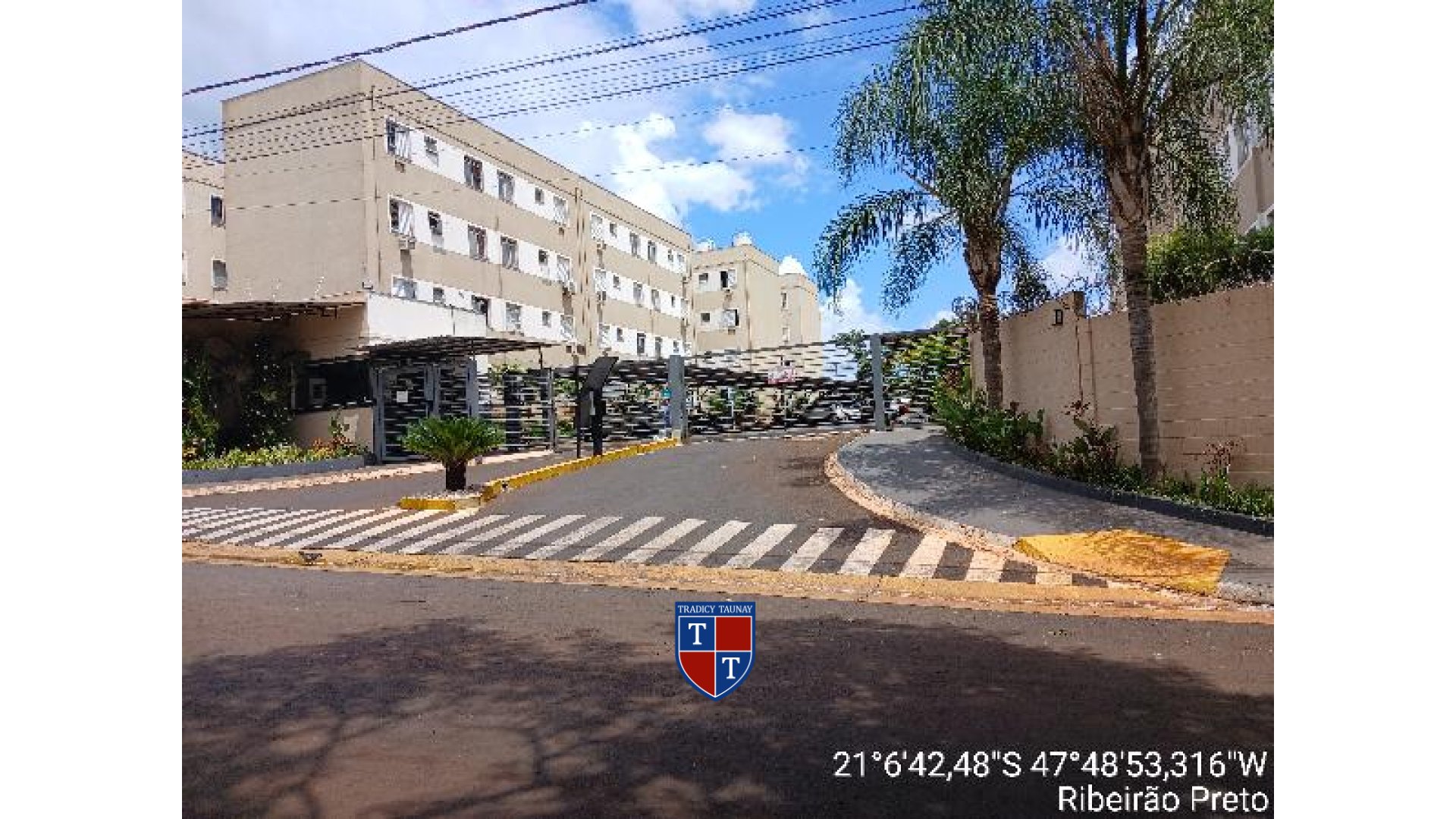 APARTAMENTO em JARDIM HEITOR RIGON