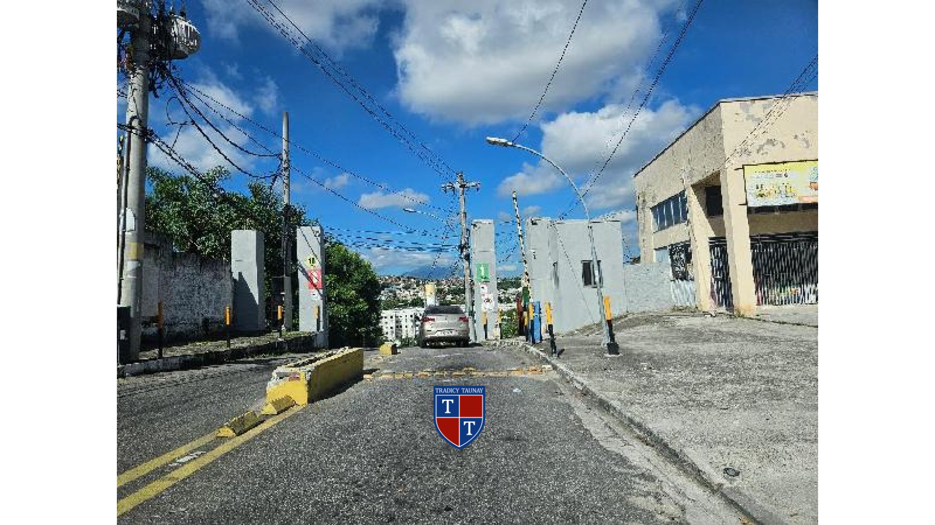 APARTAMENTO em PAVUNA