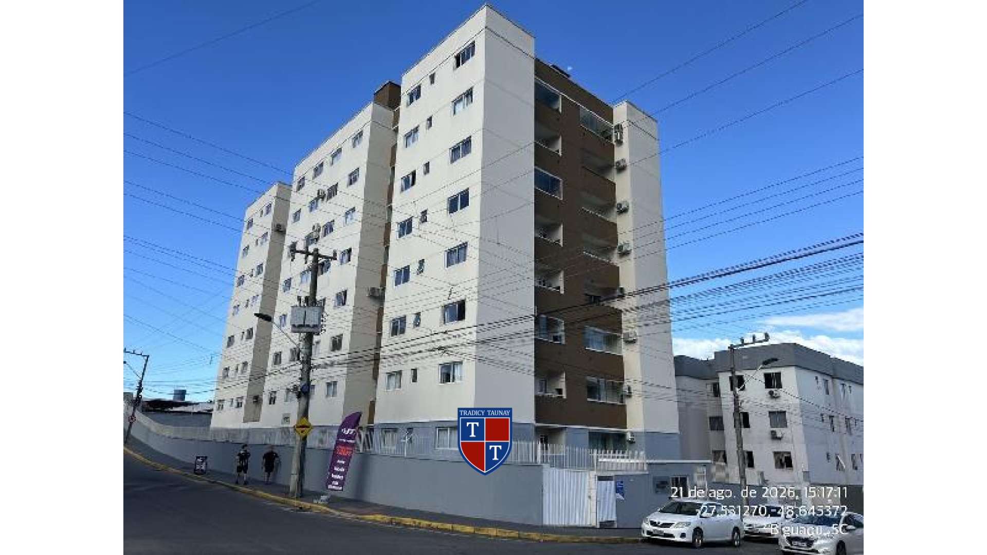 APARTAMENTO em JARDIM JANAINA