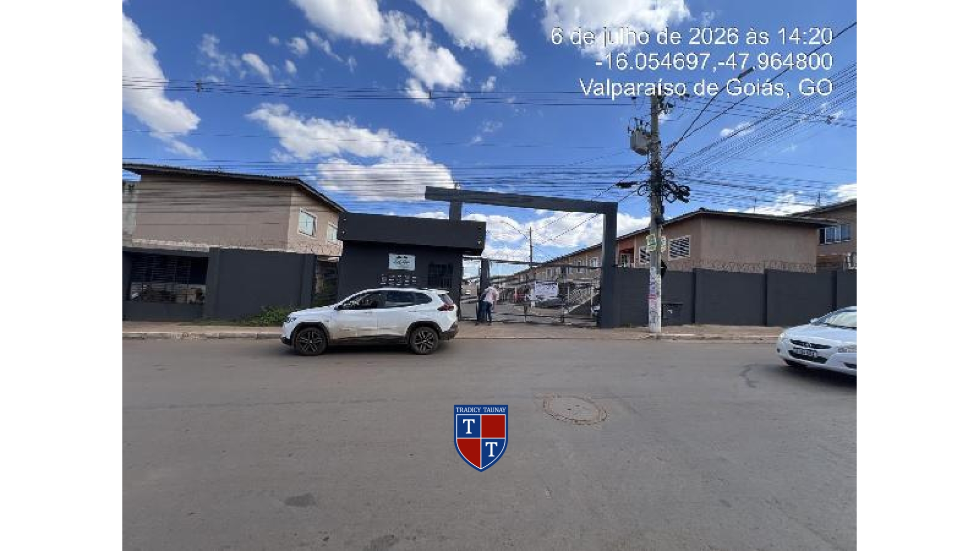 APARTAMENTO em CHACARAS YPIRANGA A