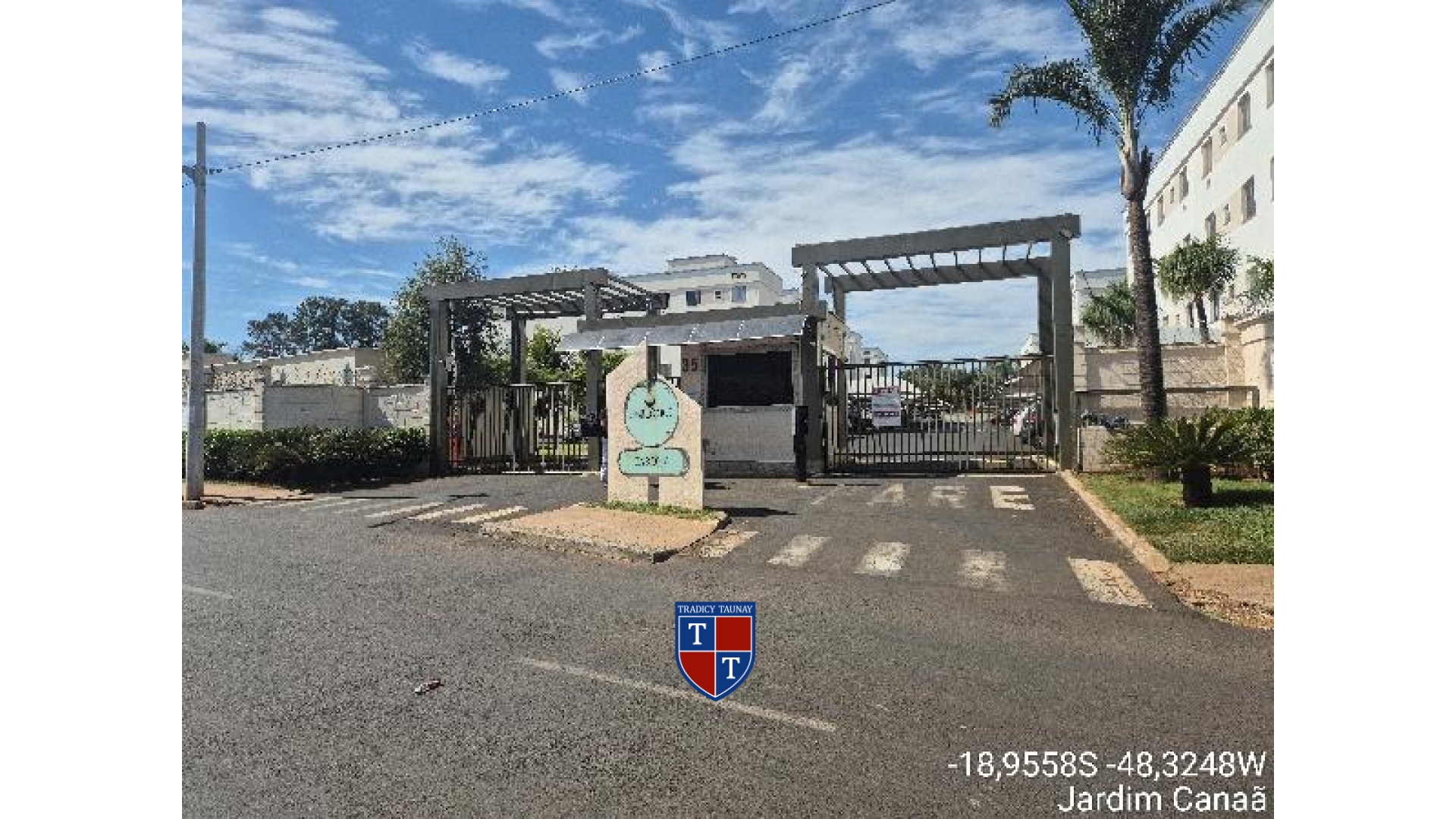 Foto 1 de APARTAMENTO em JARDIM CANAA, UBERLANDIA/MG - Imóvel Retomado CAIXA Ref 8555537485549