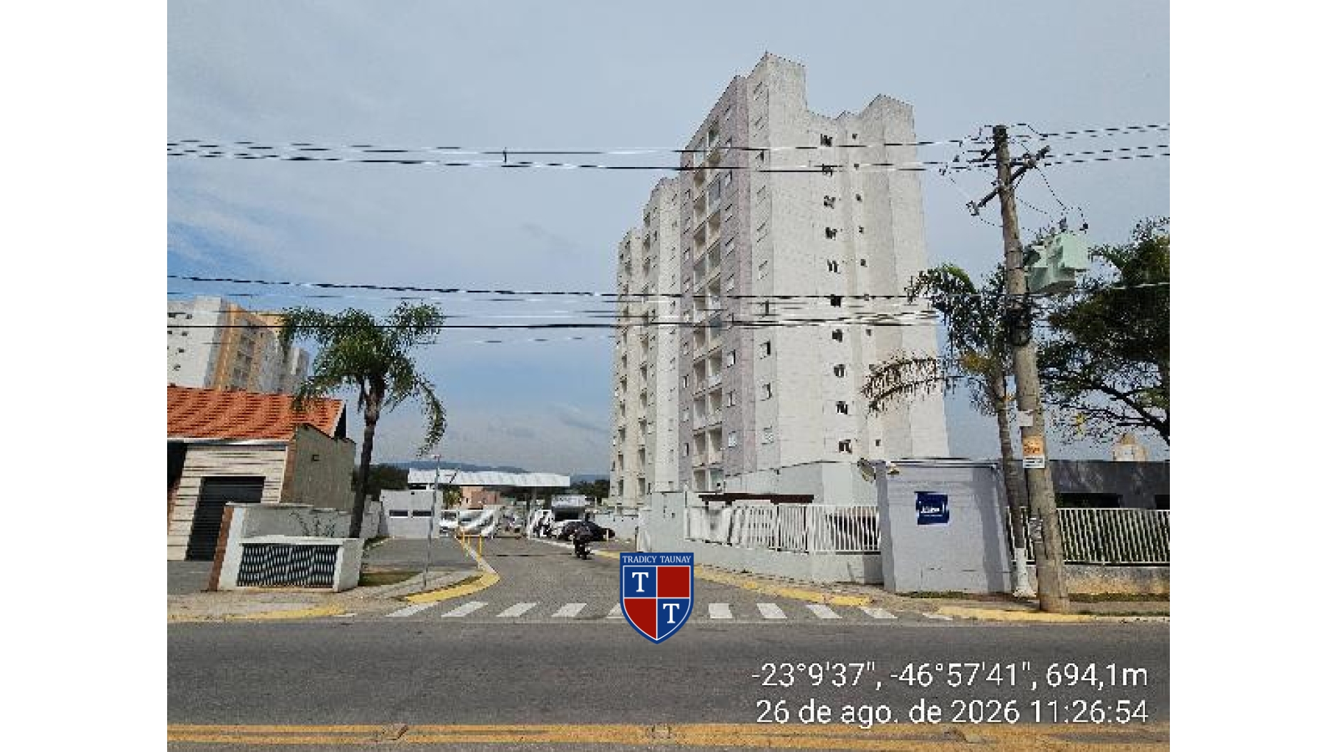 APARTAMENTO em RESIDENCIAL SANTA GIOVANA