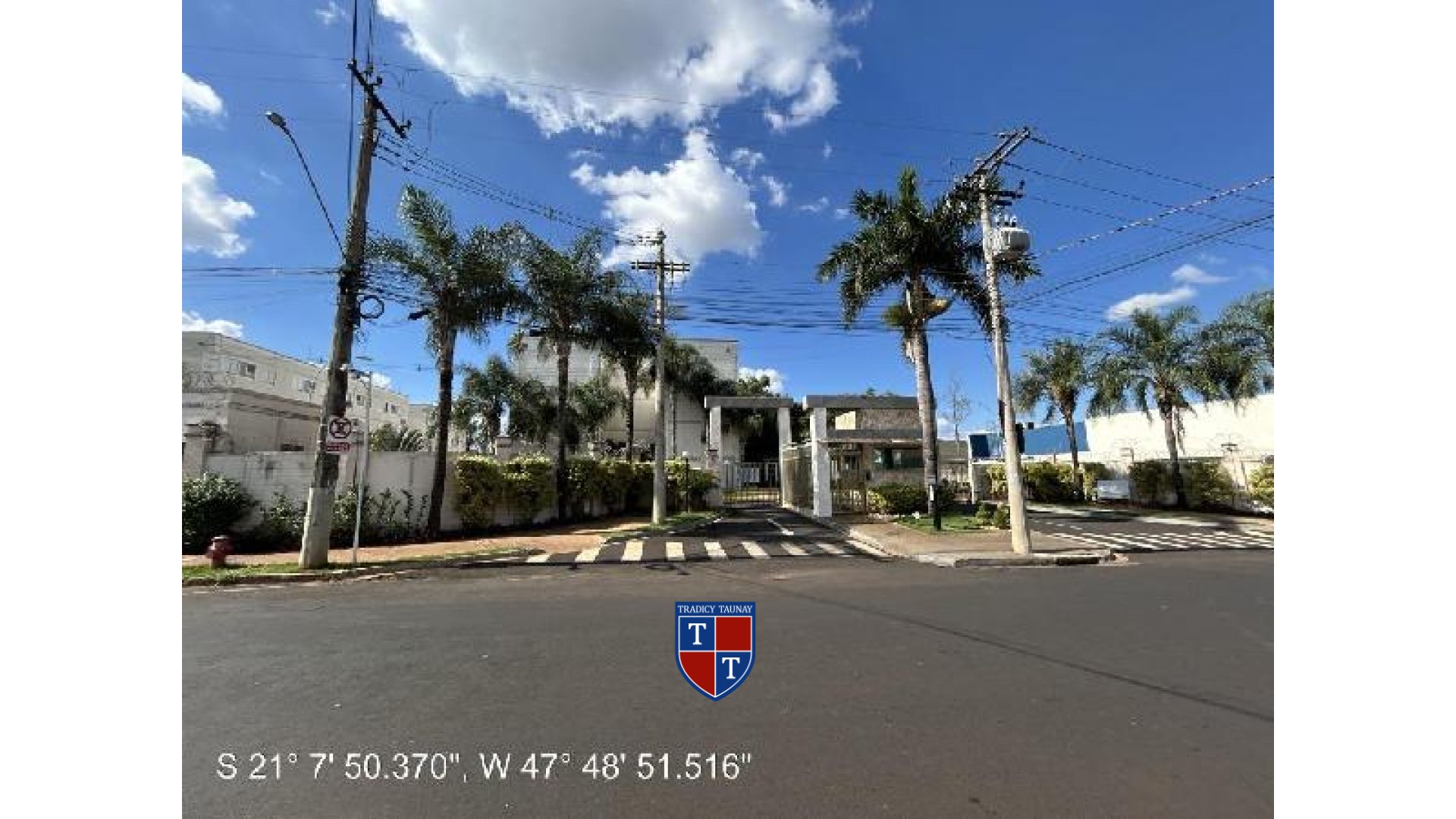 APARTAMENTO em CONJUNTO HABITACIONAL SILVIO PASSALACQUA