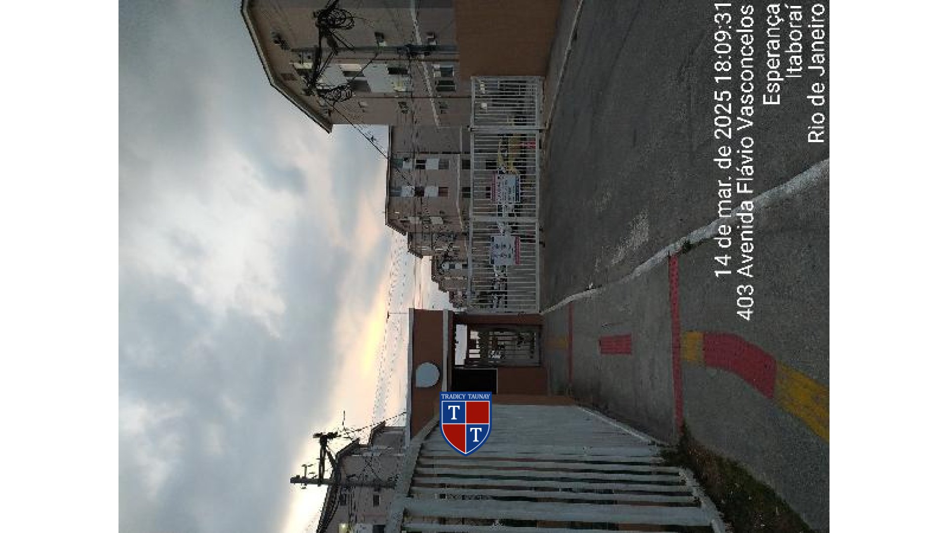 Foto 1 de APARTAMENTO em VENDA DAS PEDRAS - Imóvel Retomado Caixa