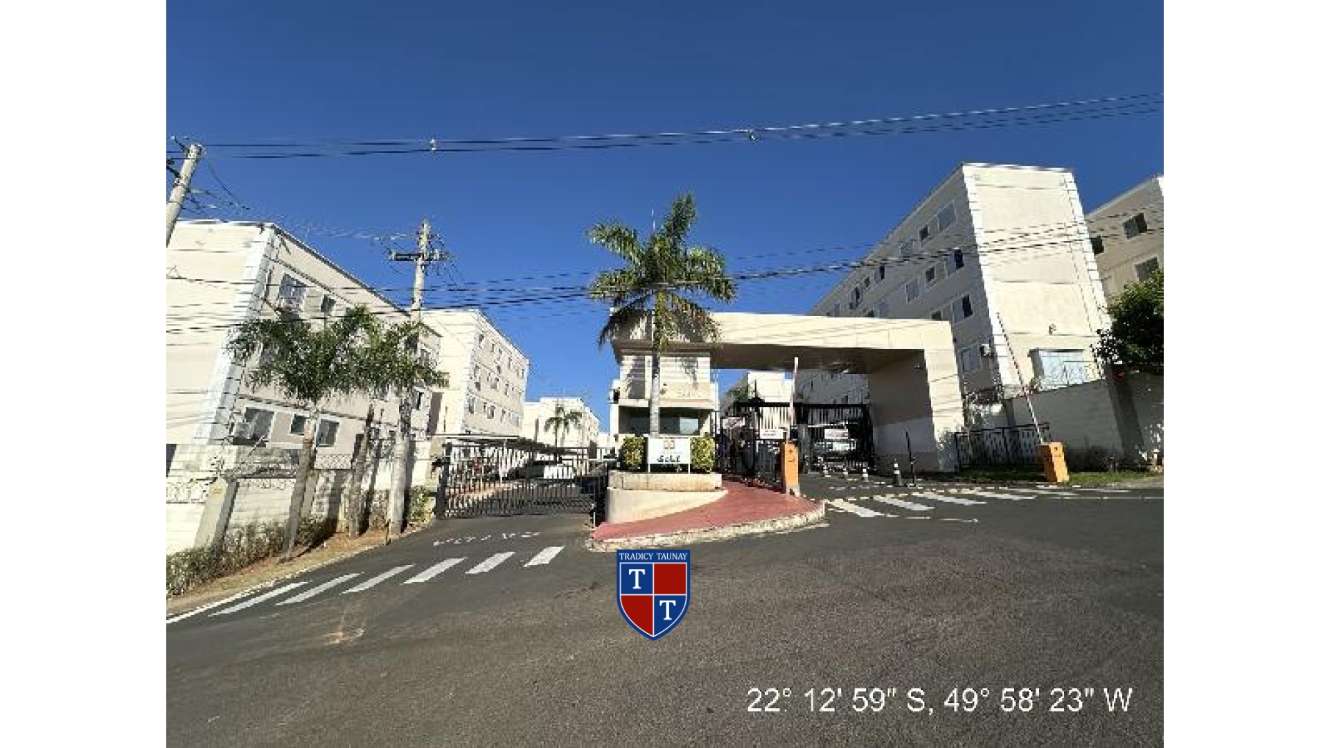 APARTAMENTO em JARDIM CALIFORNIA