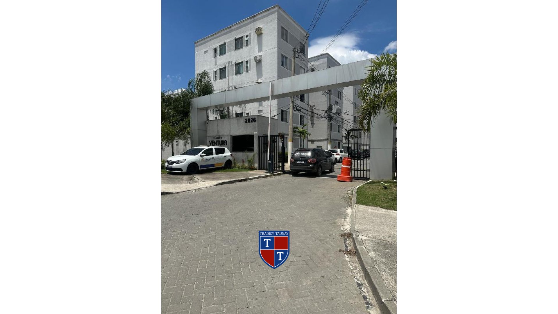 APARTAMENTO em SANTA CRUZ