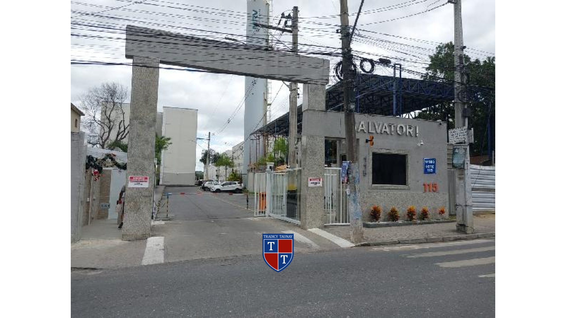 APARTAMENTO em VISTA ALEGRE