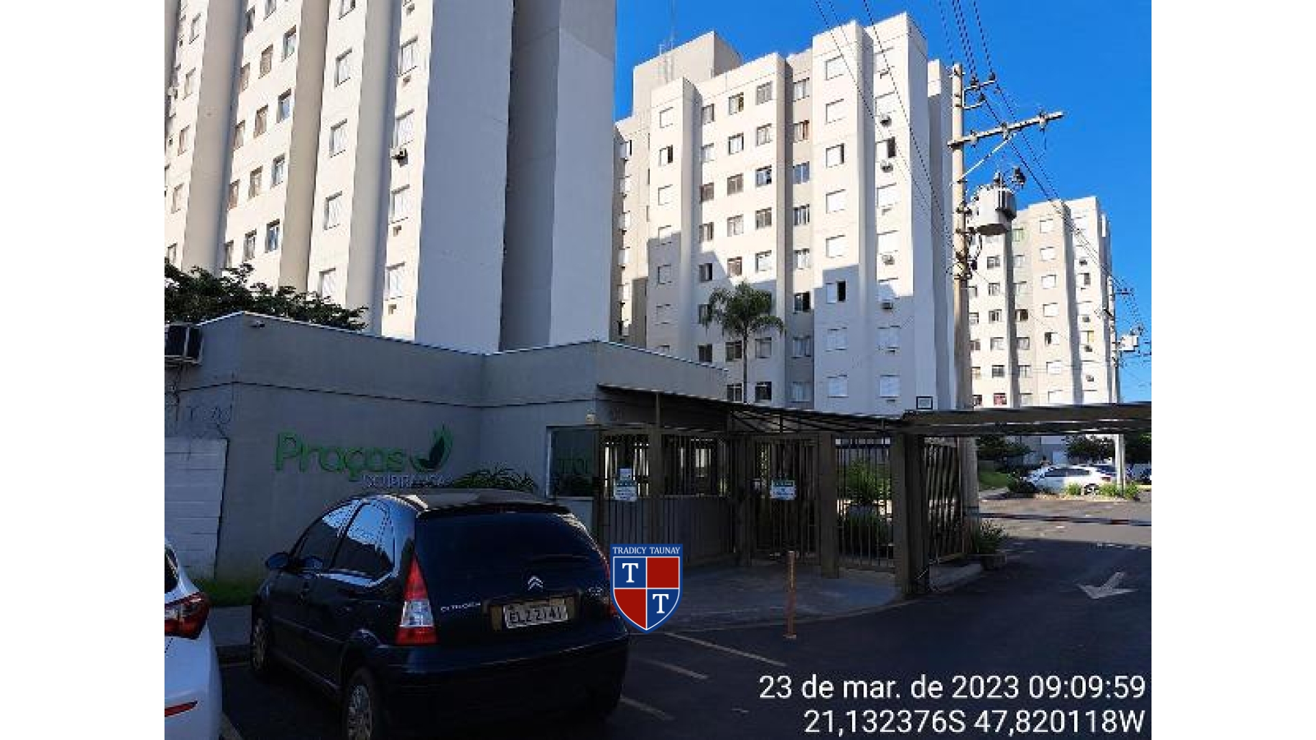APARTAMENTO em RESIDENCIAL DAS AMERICAS
