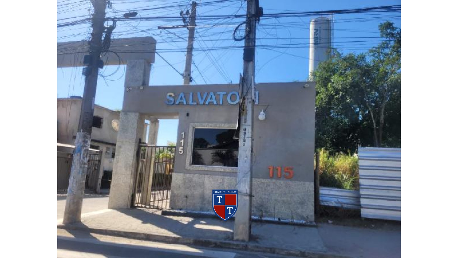 APARTAMENTO em VISTA ALEGRE