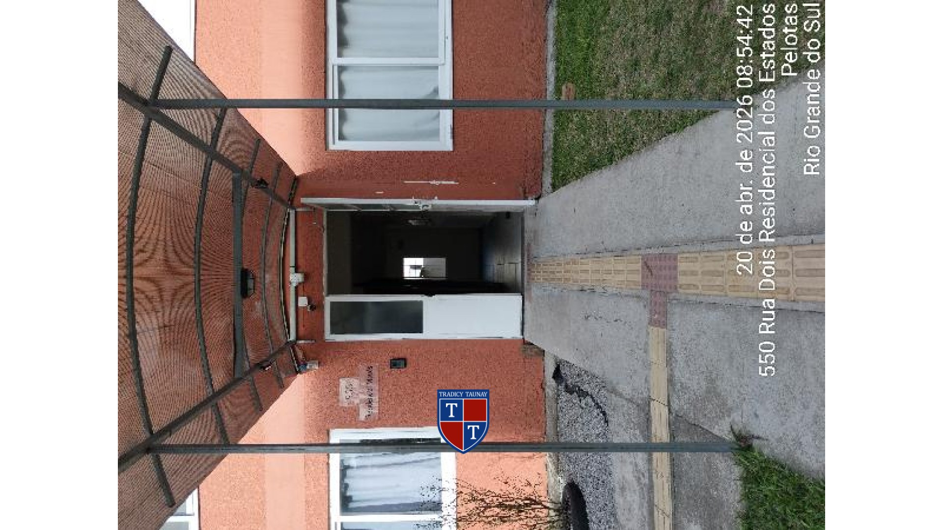 APARTAMENTO em TRES VENDAS