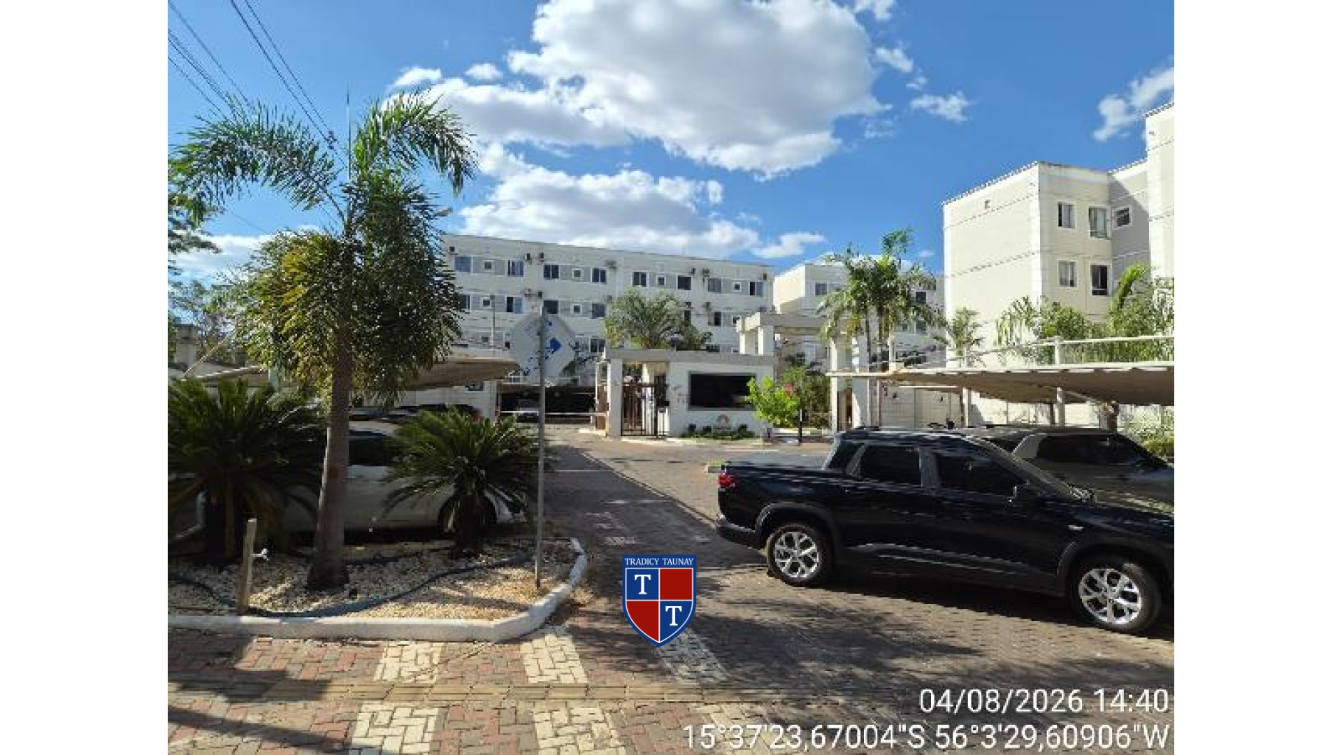 APARTAMENTO em CHACARA DOS PINHEIRO