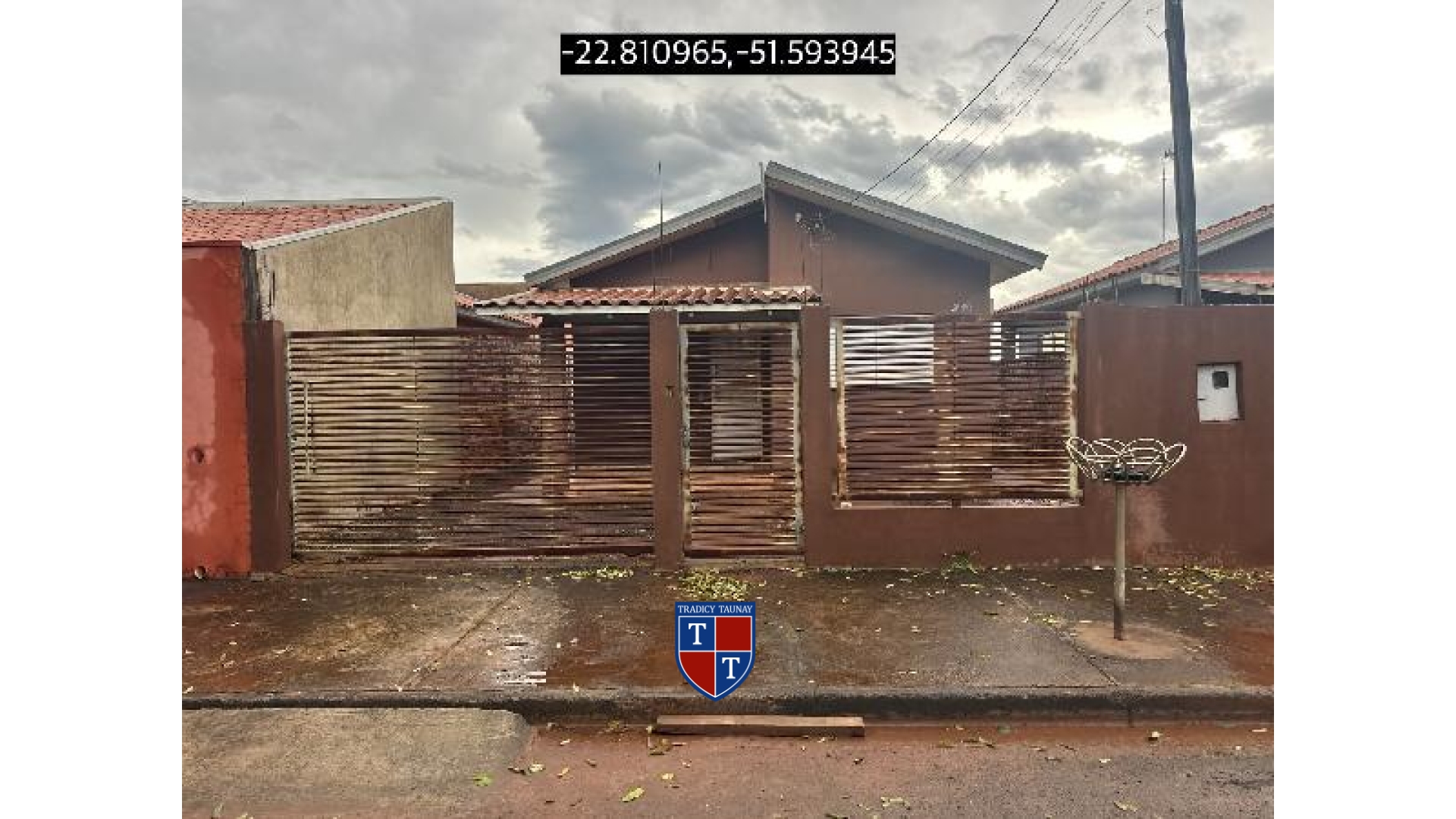 CASA em CENTENARIO DO SUL