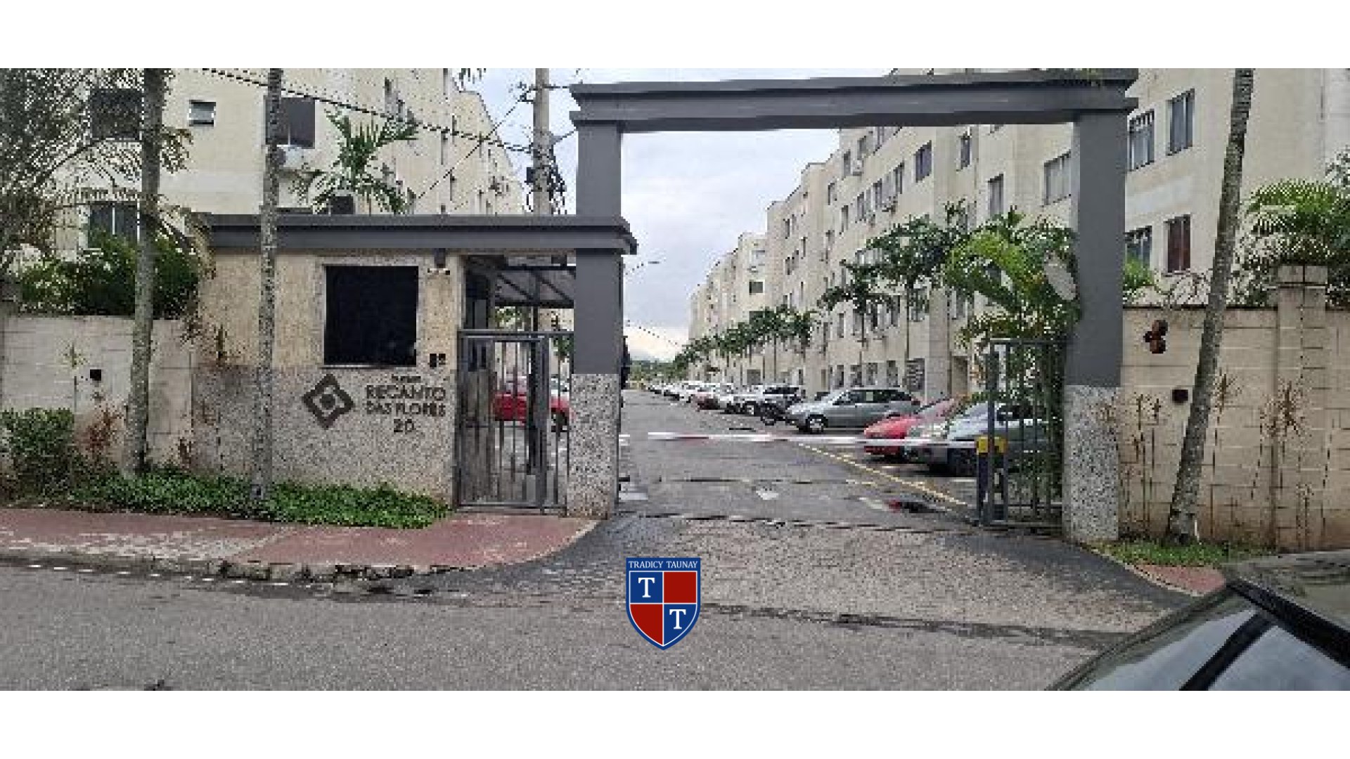 APARTAMENTO em SANTA CRUZ
