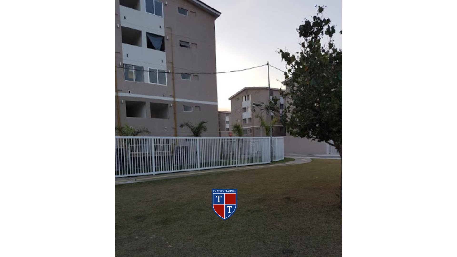 APARTAMENTO em VENDA DAS PEDRAS