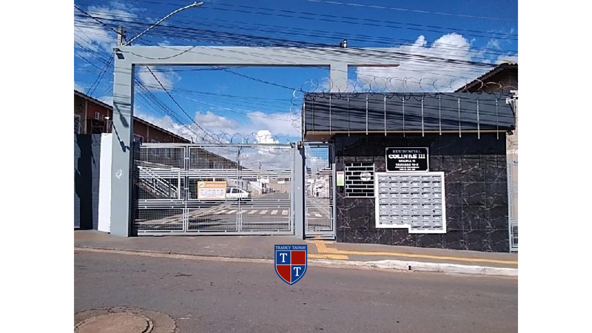 APARTAMENTO em CHACARAS YPIRANGA A