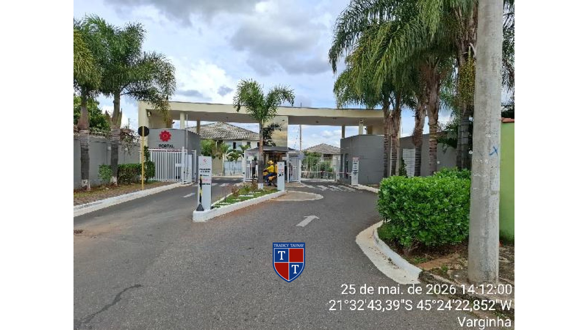 APARTAMENTO em SAGRADO CORACAO
