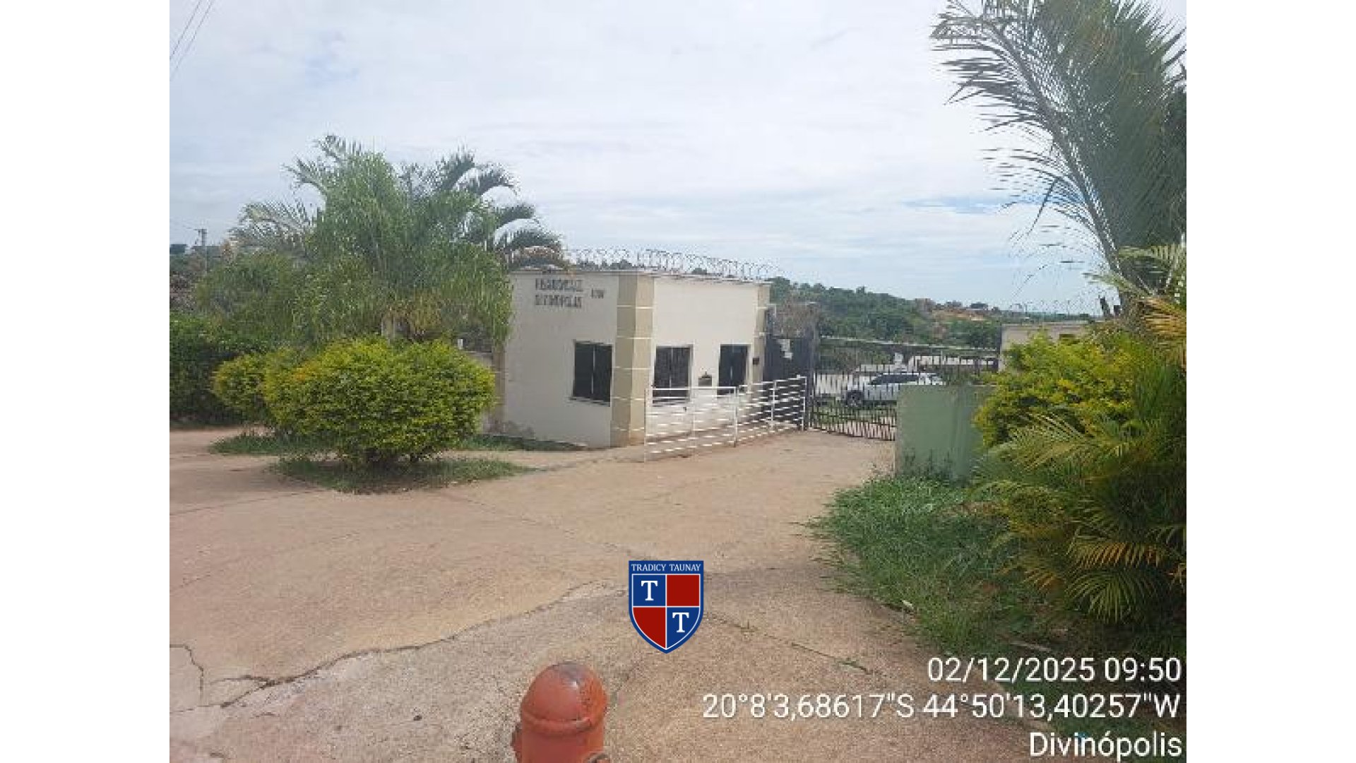 APARTAMENTO em FAZENDA GAFANHOTO