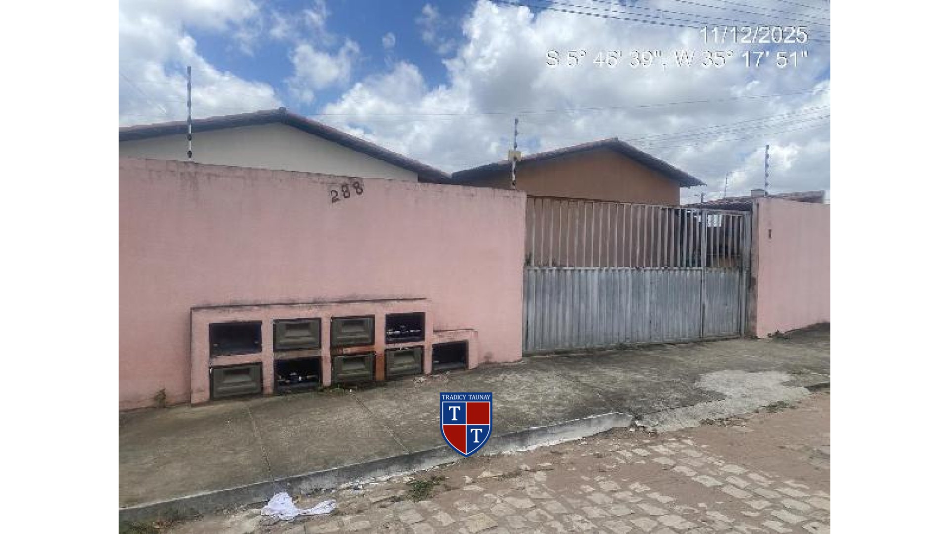 CASA em REGOMOLEIRO