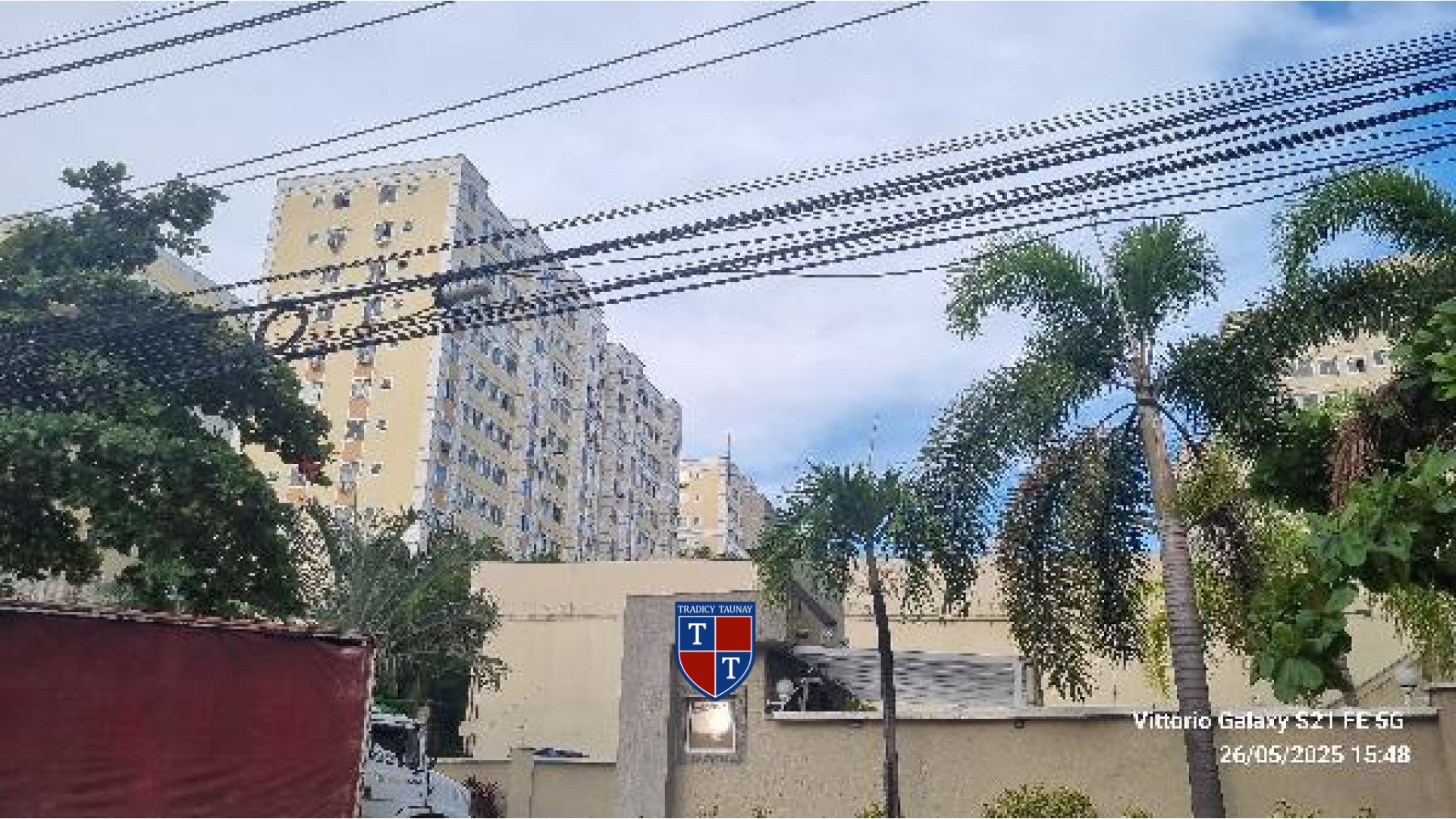 APARTAMENTO em COLEGIO