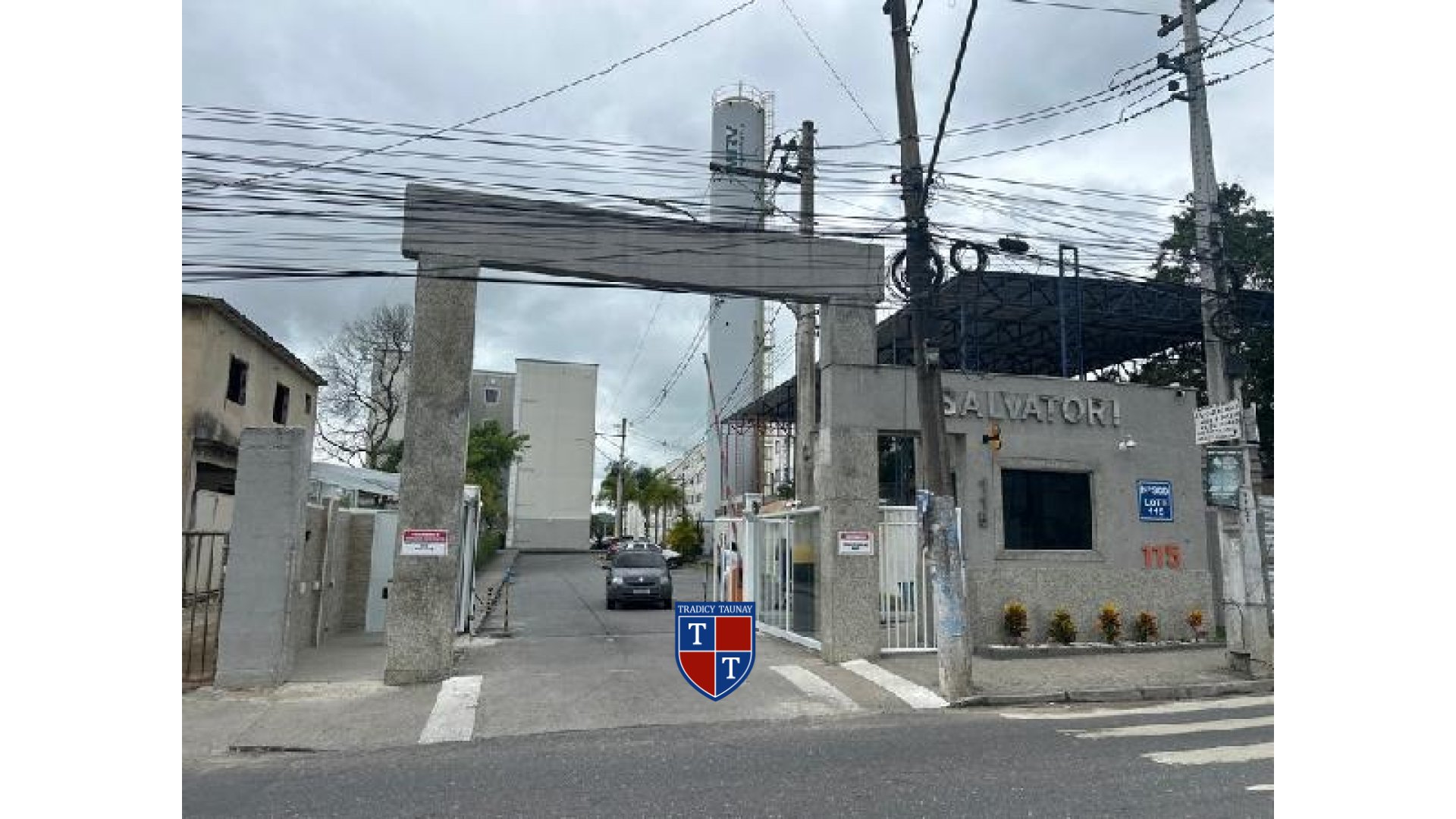 APARTAMENTO em VISTA ALEGRE