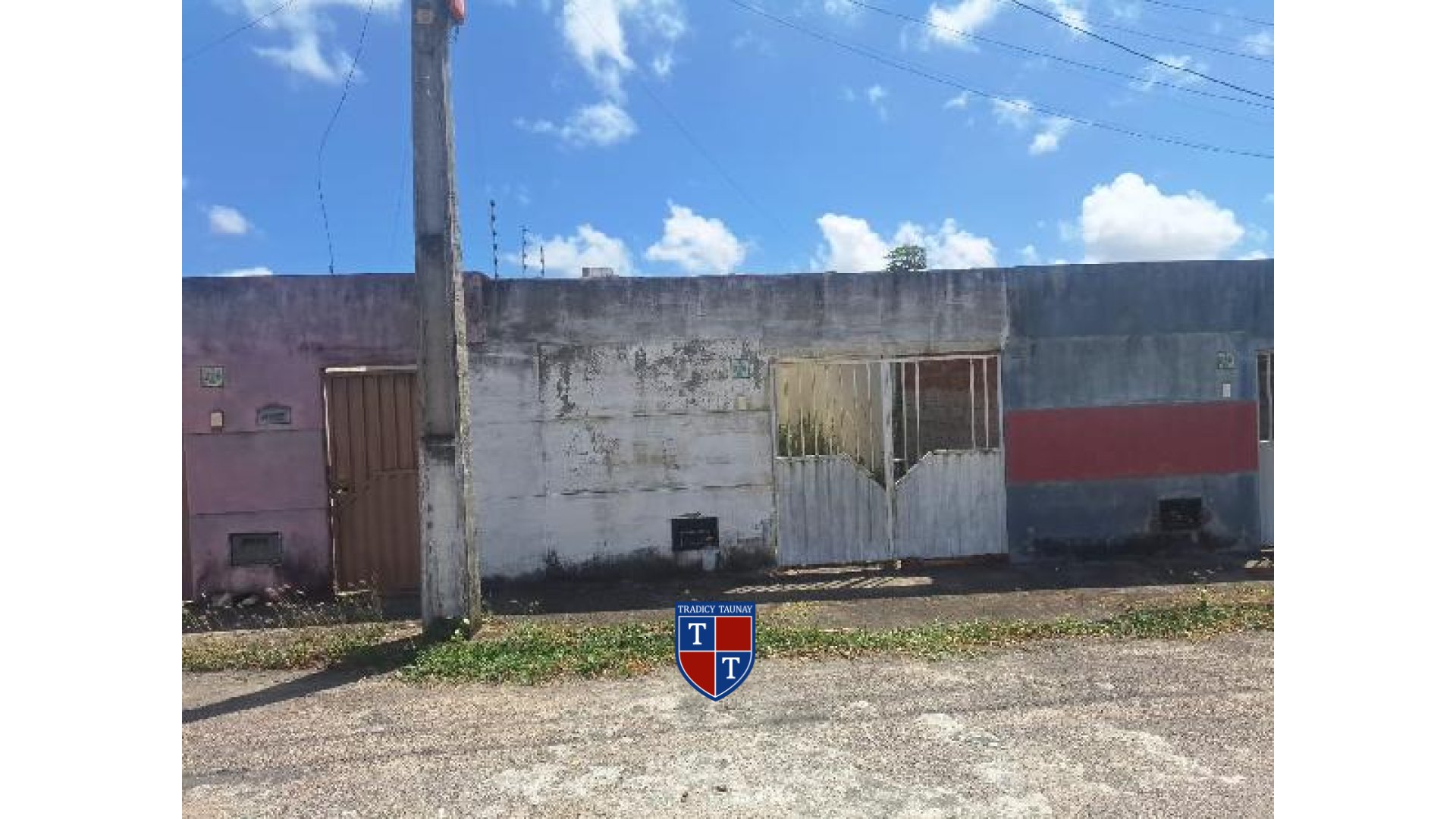 CASA em OLHO D'AGUA