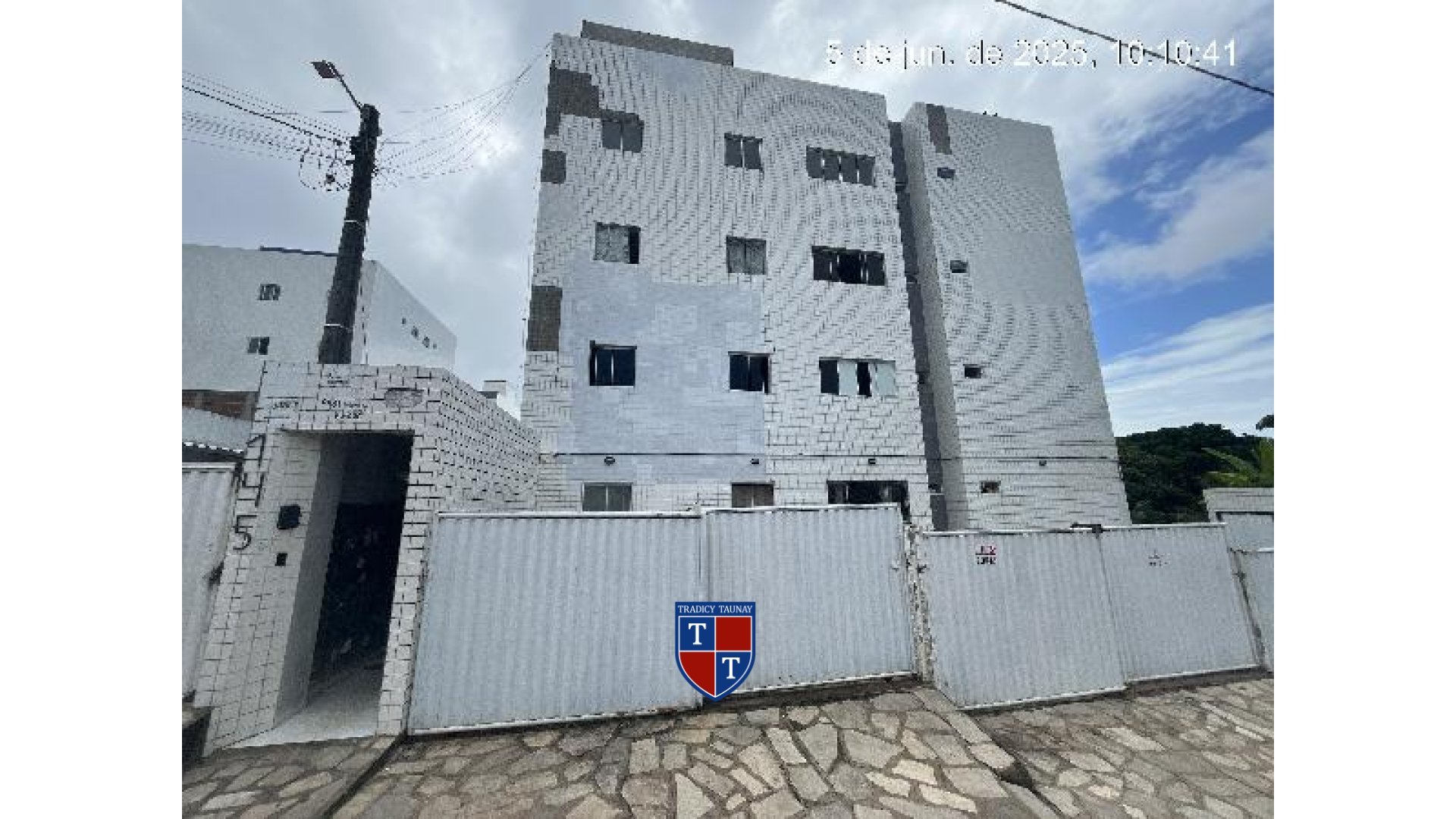 APARTAMENTO em MUCUMAGRO