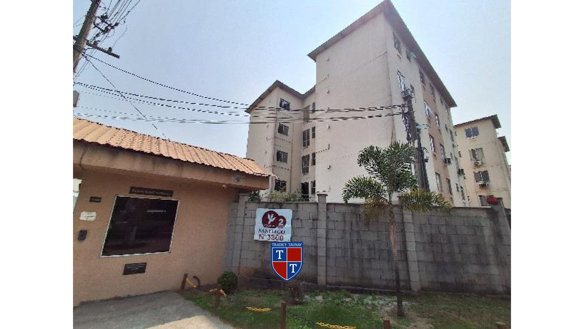 APARTAMENTO em SANTA CRUZ
