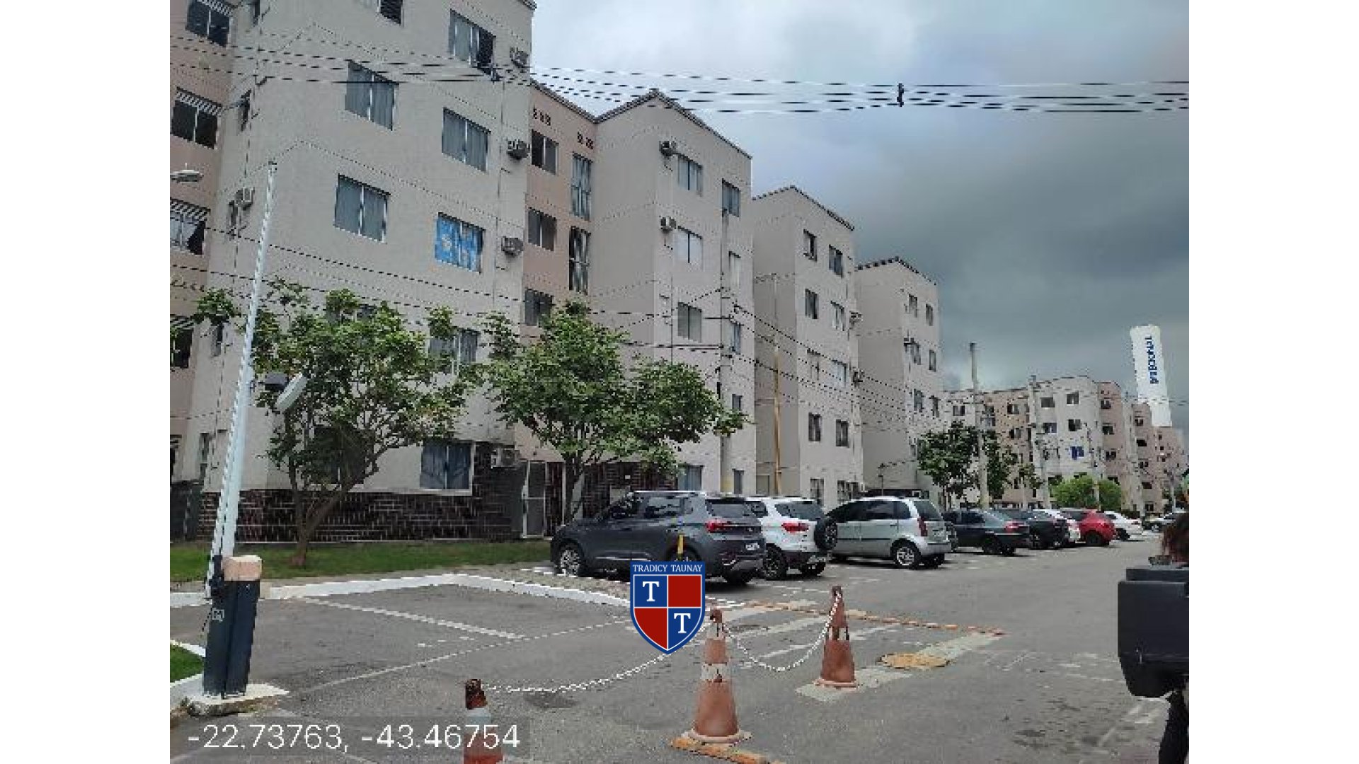 APARTAMENTO em CERAMICA