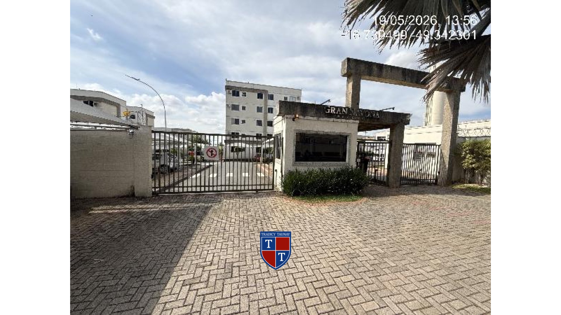APARTAMENTO em MOINHO DOS VENTOS
